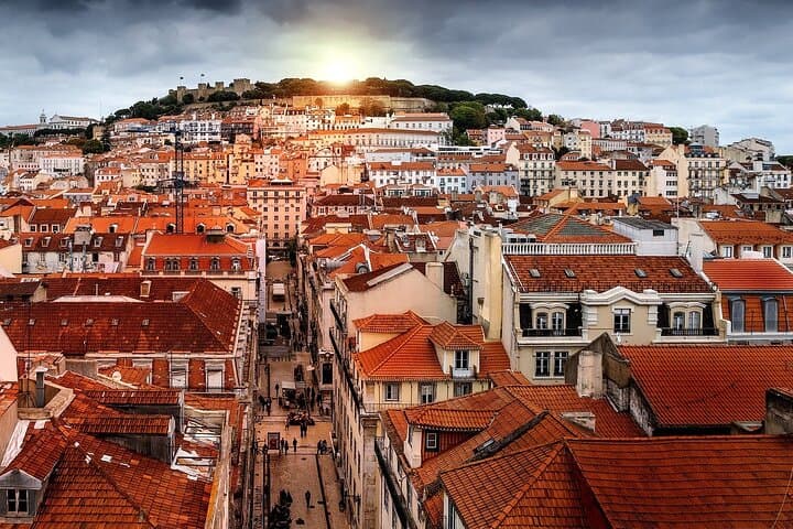 4-Day Lisbon Cultural Experience: Alfama, Belém & Tagus River City Break