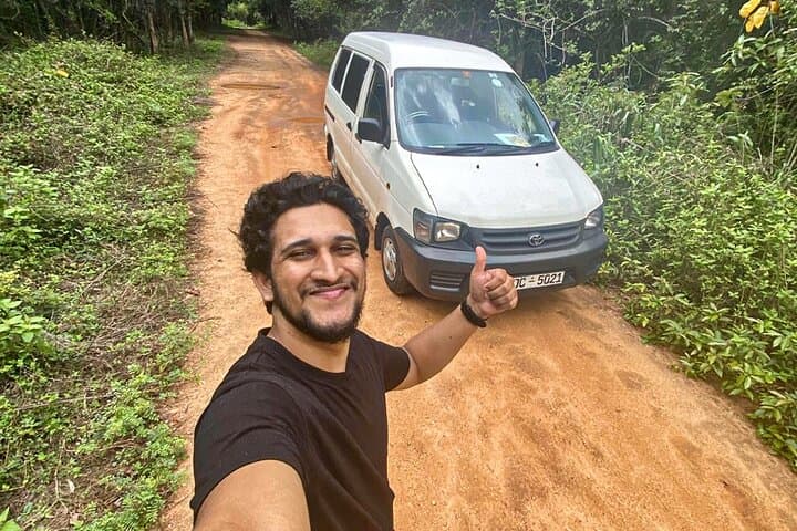 private-day-tour-sigiriya-pidurangala-dambulla-sigiriya-rock-pidurangala-hike