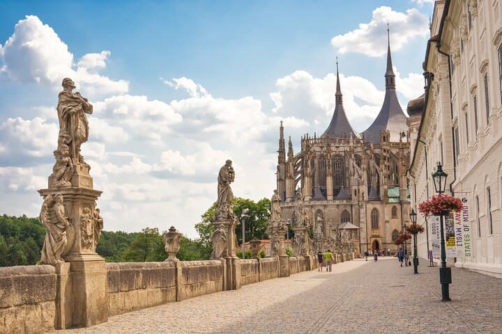 Kutna Hora Full-Day Private Tour & Biodynamic Wine Tasting from Prague