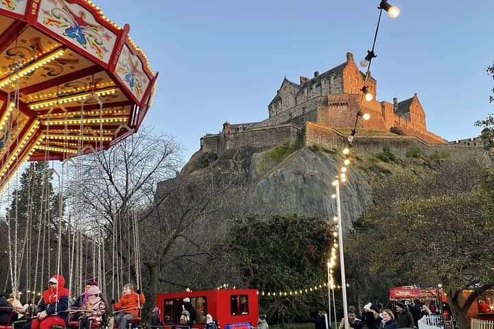 Edinburgh Christmas Walking Tour with Gingerbread & Market Visit photo 3
