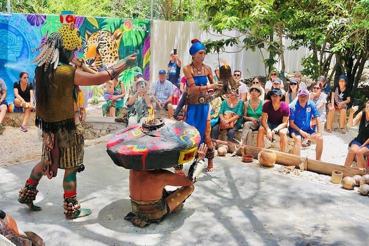 Private Cozumel Mayan Experience & Flavors — Otoch Mayan Traditions, East Coast Beaches & Local Cuisine photo 3