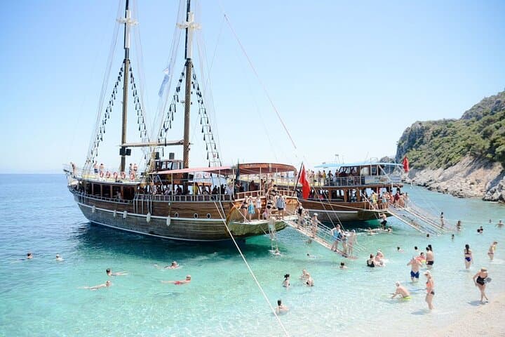 Aegean Day Cruise from Kusadasi: National Park Bays, Samos Views & Snorkeling