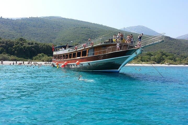 Aegean Day Cruise from Kusadasi: National Park Bays, Samos Views & Snorkeling photo 4