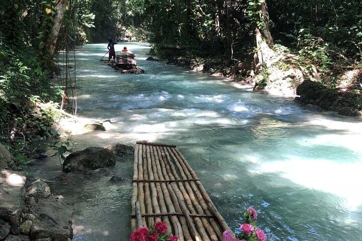 Bamboo River Rafting from Ocho Rios — White River Transfer & Rafting Guide photo 6