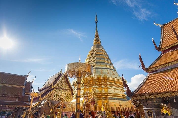 Chiang Mai City Temple Tour: Wat Phra Singh, Chedi Luang & Local Markets photo 2