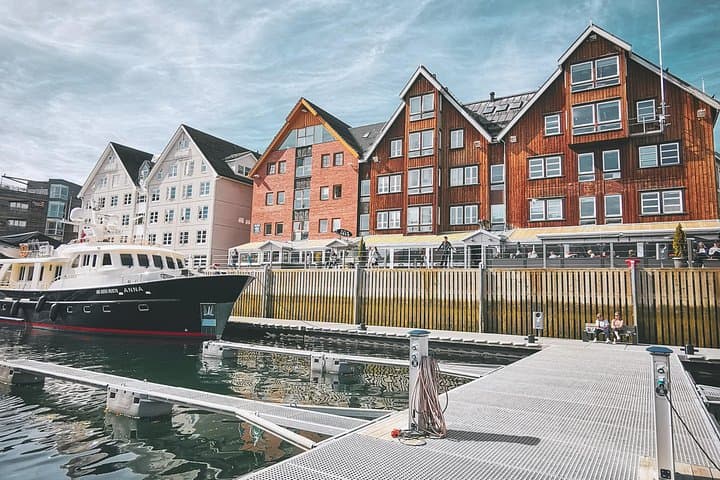Photograph Tromsø: Guided City Walk to the Most Photogenic Spots photo 3