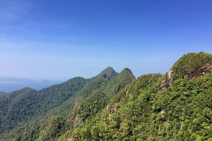 Langkawi Cable Car & Seven Wells Waterfall Tour — Panoramas, Forest Trails, and Practical Tips photo 3