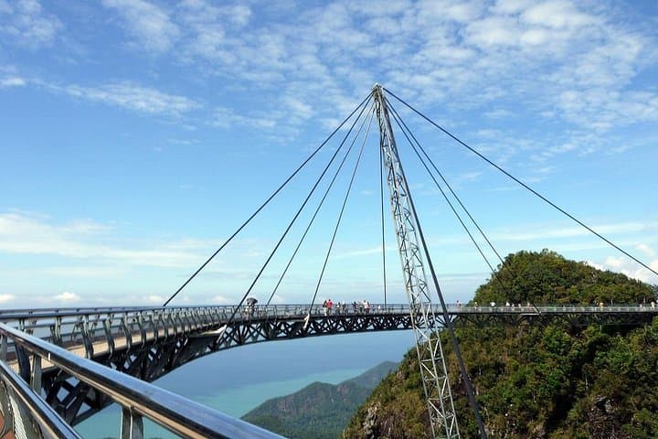 Langkawi Cable Car & Seven Wells Waterfall Tour — Panoramas, Forest Trails, and Practical Tips photo 4