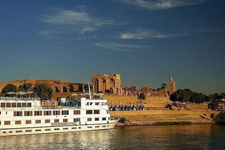 Private Nile Cruise from Marsa Alam: 4-Day Luxor & Aswan Luxury Retreat photo 2
