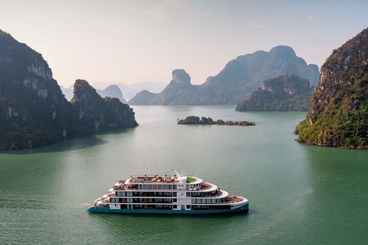 Capella 3-Day Luxury Cruise in Halong & Lan Ha Bay from Hanoi photo 5