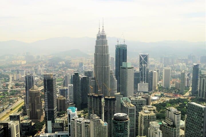 Full-Day Private Tour to Sunway Lagoon: Water Rides, Wildlife & Family Fun Near Kuala Lumpur photo 3