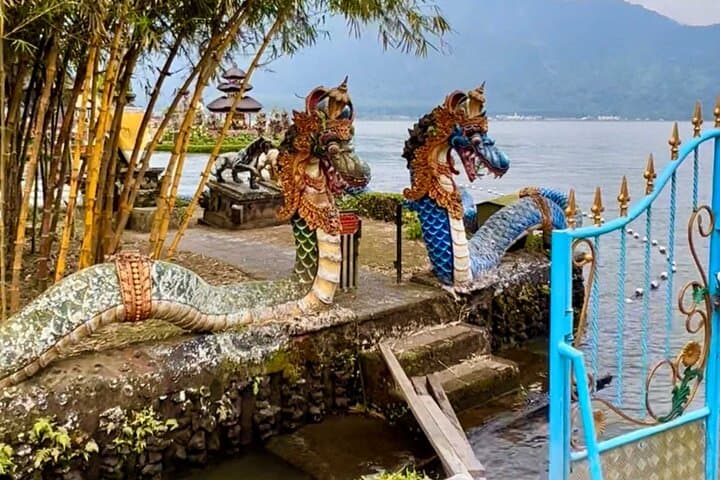 Self-Guided Audio Tour of Pura Ulun Danu Beratan, Bali photo 4