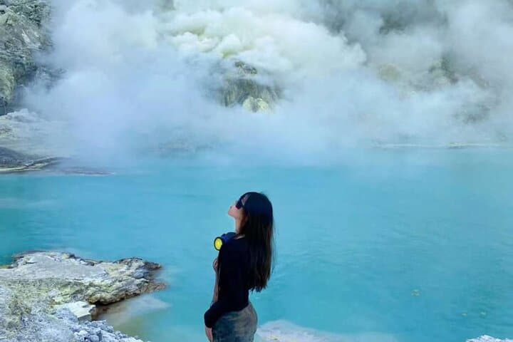 3-Day Sewu Waterfalls, Bromo Sunrise & Ijen Blue Fire Private Tour photo 4