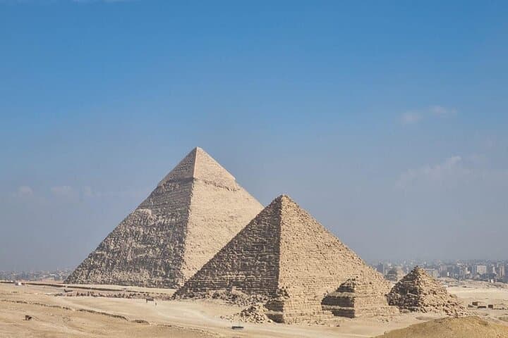 Egypt Luxury Tour: Pyramids to Paradise — 10-Day Nile, Temples & Red Sea Adventure photo 3