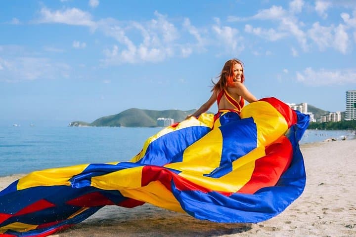 Flying Dress Photoshoot Over Santa Marta: 1-Hour Aerial Experience photo 1