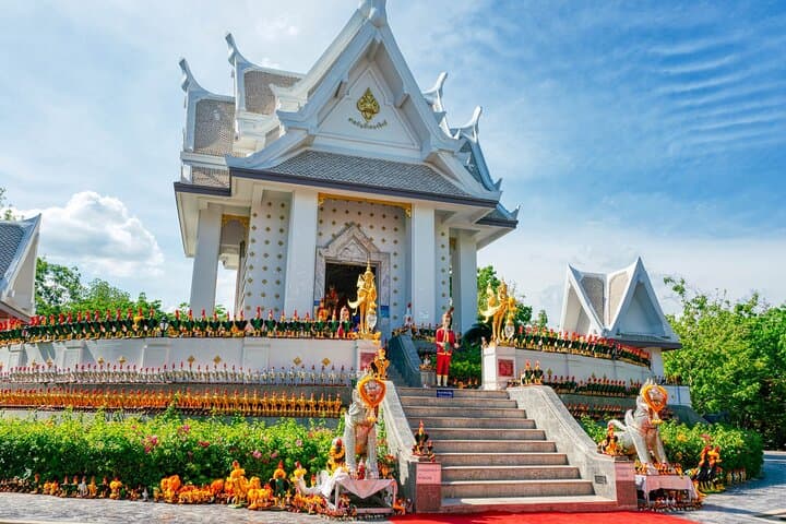 Private Customizable Bangkok & Surrounding Provinces Tour — 10-Hour Tailored Day Trip photo 2