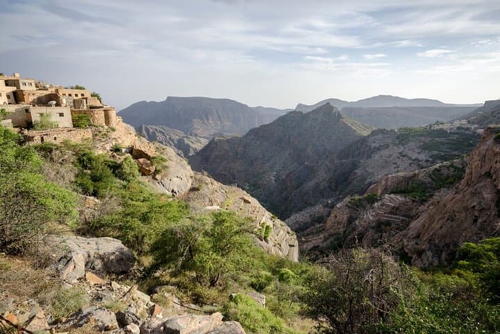 Private Full-Day Jebel Akhdar Tour from Muscat: Mountains, Markets & Omani Villages