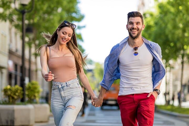 Mendoza Romantic Walking Tour — Parque General San Martín & Rosedal Experience