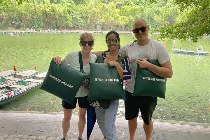 Luxury Tam Coc, Mua Cave & Bich Dong: Full-Day Small-Group Trip from Hanoi photo 4
