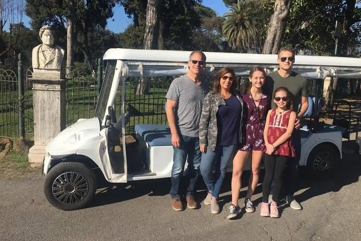 Florence Golf Cart Private Tour — Duomo, Ponte Vecchio & Piazzale Michelangelo in 2 Hours