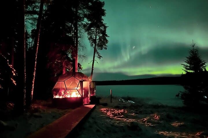 Private Northern Lights Expedition near Rovaniemi — Aurora Hunt with Local Guides photo 2