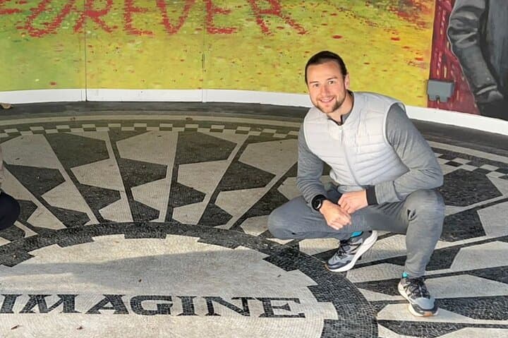 Bespoke Beatles Private Tour Liverpool: Penny Lane, Strawberry Field & The Cavern photo 4