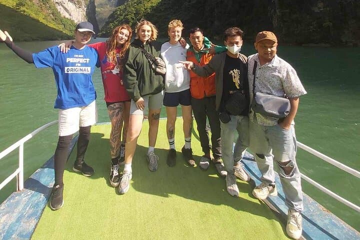 Ha Giang Loop in 2 Days: Ma Pi Leng Pass, Nho Que River & Ethnic Markets