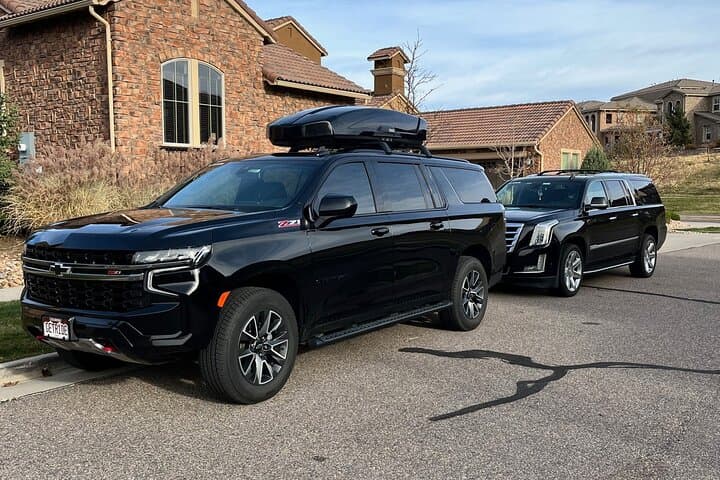 Private Luxury Transfer Denver to DIA — Reliable 4WD Chauffeur Service