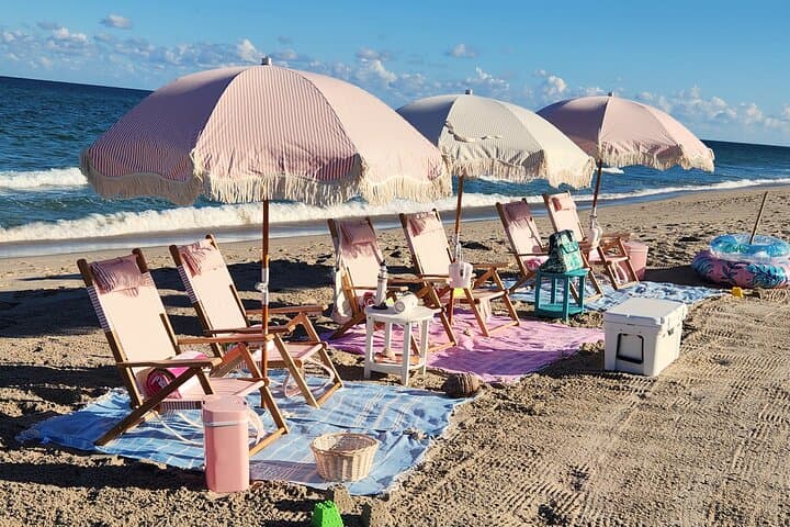Stress-Free West Palm Beach Beach Setup: Umbrella, Chairs, Yeti Cooler & JBL Speaker photo 6