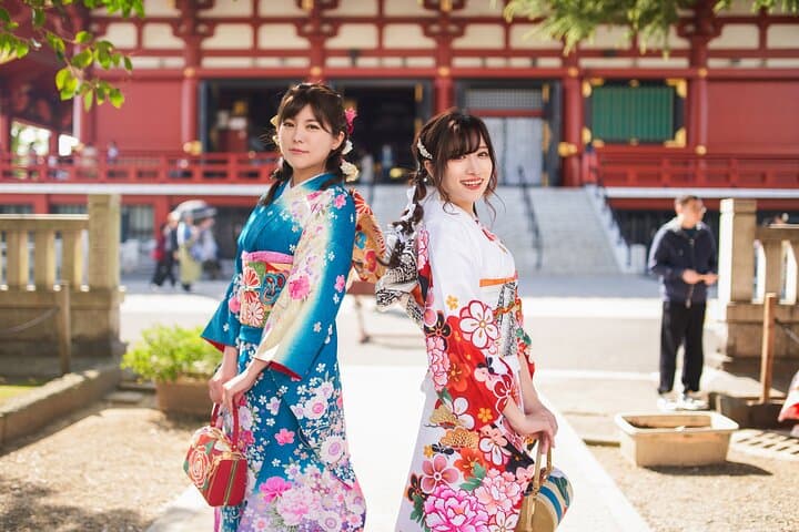 Kimono Dress Experience in Asakusa — Sensoji Kimono Rental & Styling