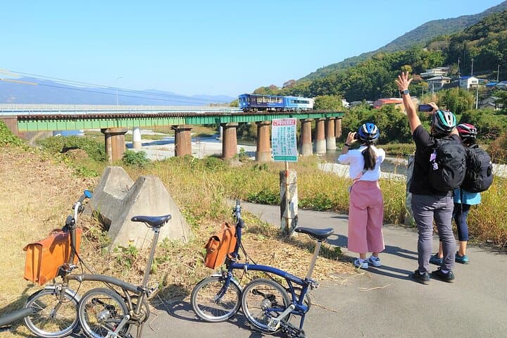 Wakimachi Half-Day Bike Tour — Indigo Streets & the Yoshino River photo 2