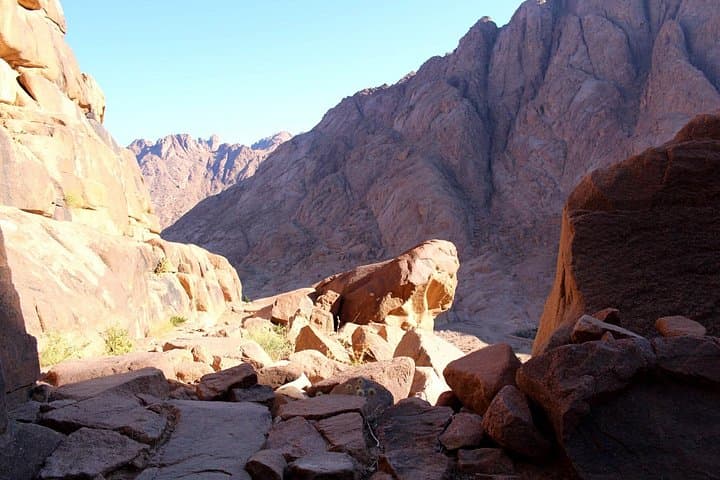 Private Full-Day Tour to Abha's Wadi Lajab and Al Reeth Mountains photo 6