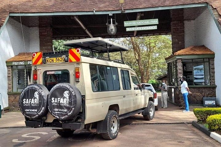 Half-Day Nairobi National Park Safari — Big Five Close to the City photo 1