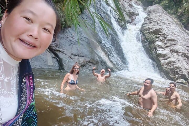 Sapa One-Day Trek: Ta Van & Muong Hoa Valley with Local Guide photo 2