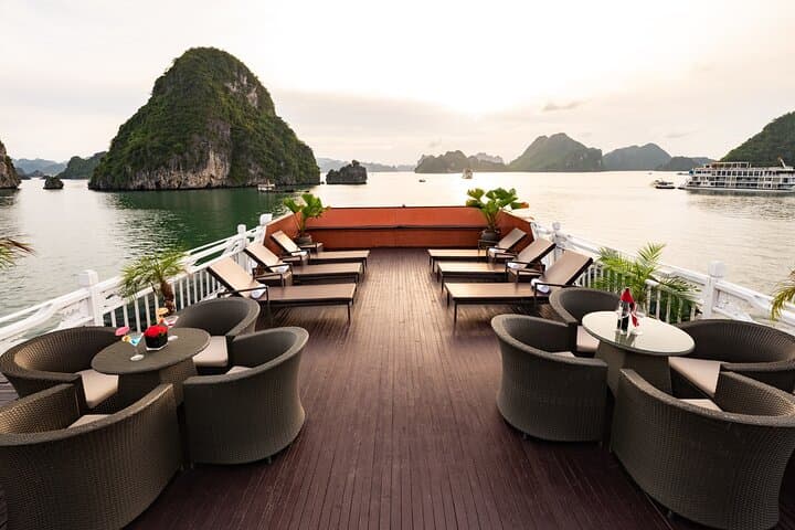 2-Day Ha Long Bay Cruise on Hera Classic Boutique from Hanoi photo 4