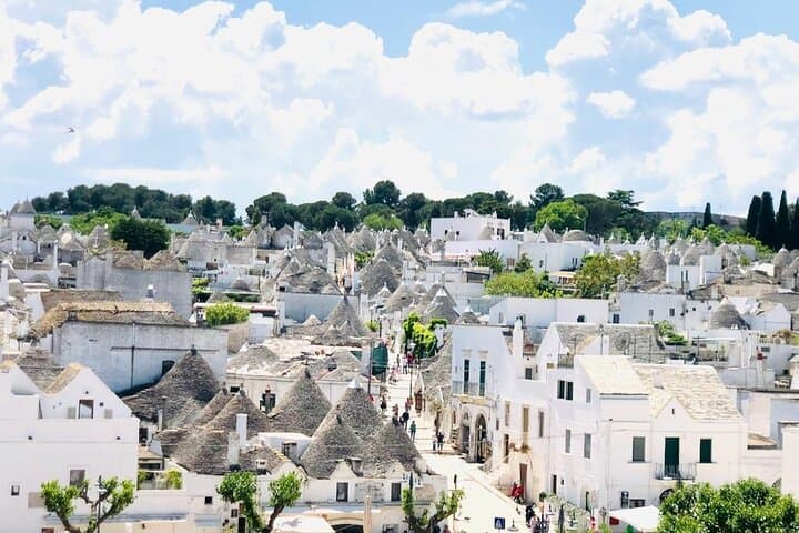 Day Trip from Lecce: Ostuni, Alberobello & Polignano a Mare photo 5