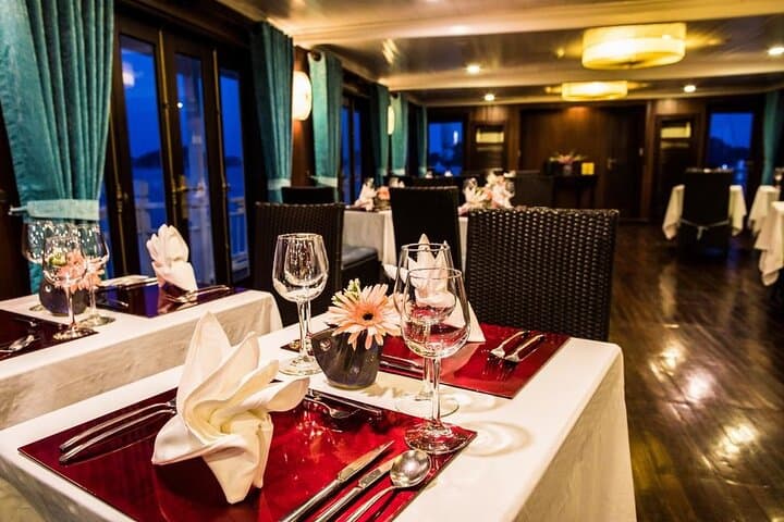 Overnight Ha Long Bay Mila Cruise: 2-Day All-Inclusive Adventure from Hanoi photo 6