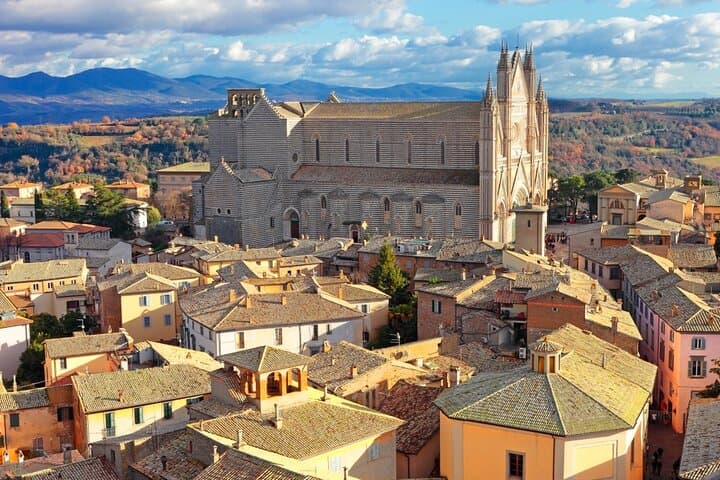 Orvieto and Civita di Bagnoregio Day Trip from Rome: A Full-Day Cultural Walk