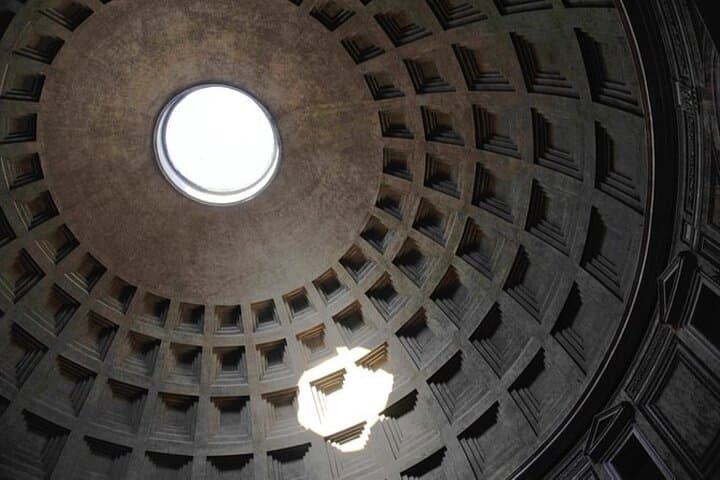Eternal Rome Walking Tour with Pantheon Entry: 90-Minute Historic Highlights photo 2