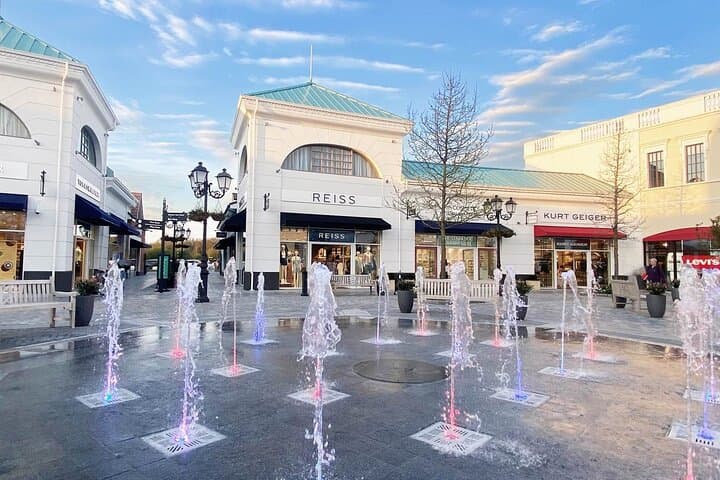 Private Shopping Transfer: Birmingham to McArthurGlen Designer Outlet West Midlands photo 2