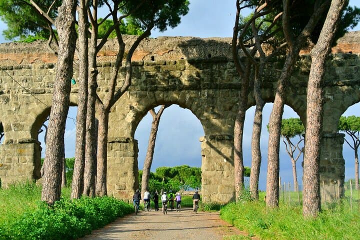 Cycle the Ancient Appian Way: Rome E-Bike Tour to Catacombs & Aqueducts photo 4