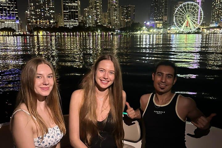 Miami 2-Hour Private Boat Tour — Bayfront Cruise with Cooler & Bluetooth Stereo photo 4