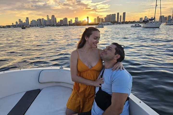 Miami 2-Hour Private Boat Tour — Bayfront Cruise with Cooler & Bluetooth Stereo