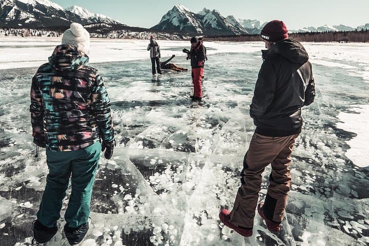 Abraham Lake Ice Bubbles Helicopter Tour — Snowshoe & Hot Chocolate in the Canadian Rockies photo 4