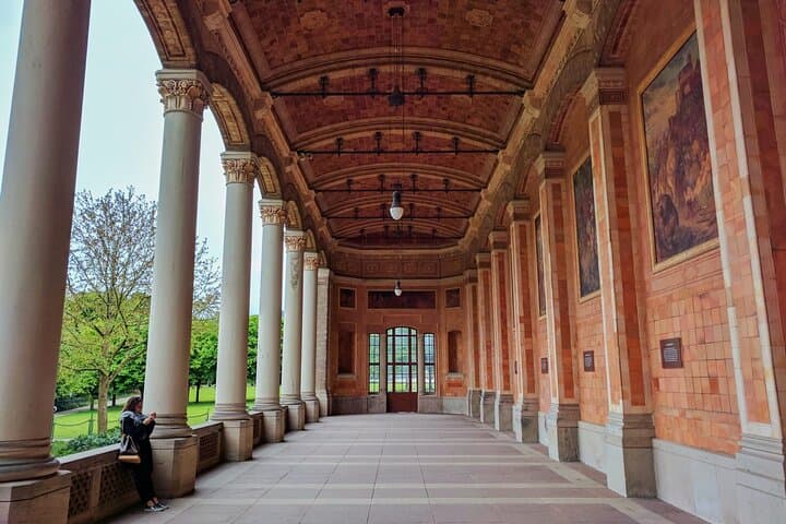 Baden-Baden Family Adventure Stroll: Kurhaus, Trinkhalle & Lichtentaler Allee photo 6