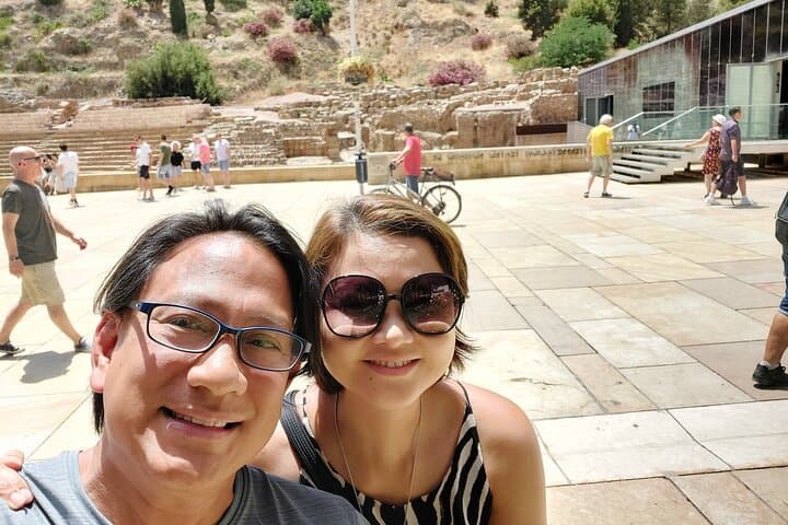 Malaga Highlights Exploration Game: Self-Guided City Quest in Málaga photo 2