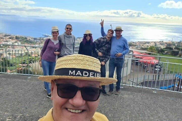 Nuns Valley Tour — Pico dos Barcelos & Curral das Freiras Viewpoints photo 5