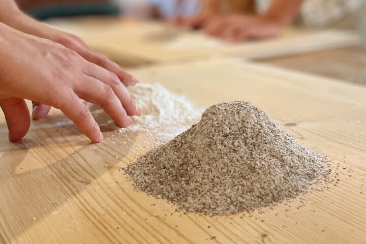 Pizzoccheri Treasure Hunt & Hands-On Cooking Class in Morbegno photo 3