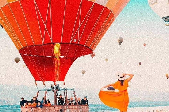 Pamukkale Sunrise Hot Air Balloon Flight with Flight Certificate — Dawn Over the Cotton Terraces photo 3
