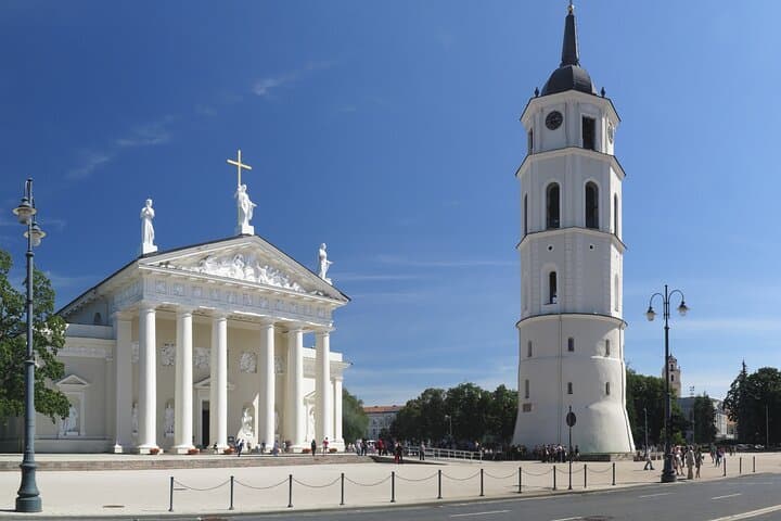 Vilnius Scavenger Hunt: Self-Guided Old Town Walking Tour Highlights photo 4